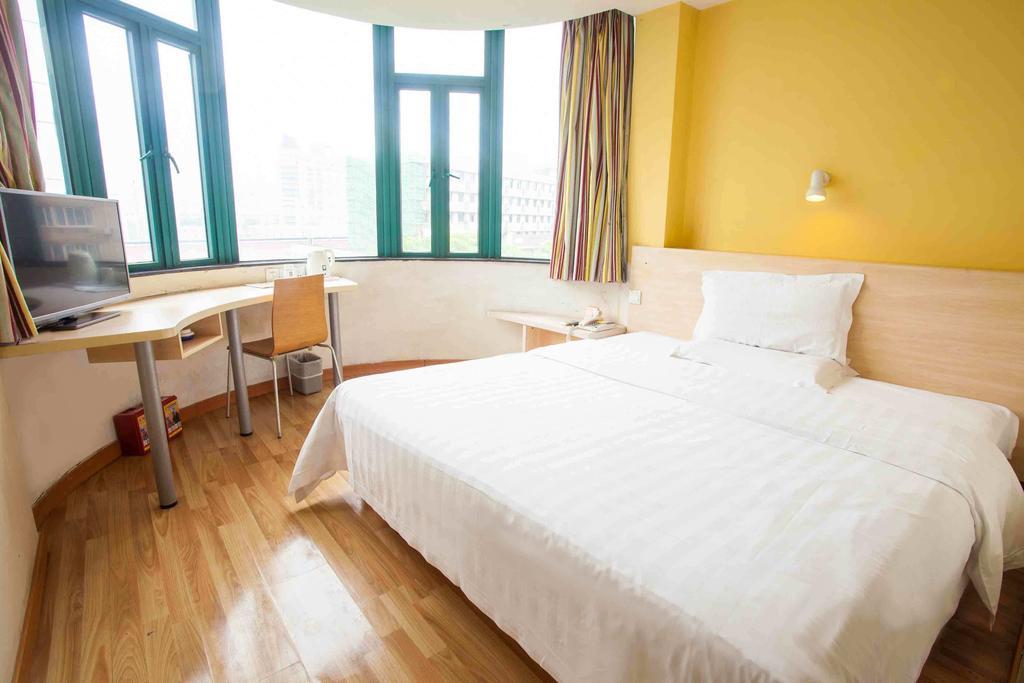 7Days Inn Wuhan Zongguan الغرفة الصورة